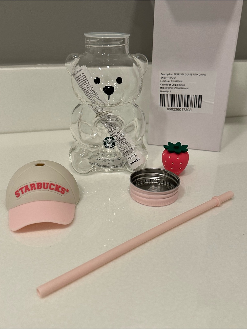 Limited-Edition Bearista™ Glass Cold Cup, 20 ounce Pink Collection Summer 2026 - Picture 15 of 16